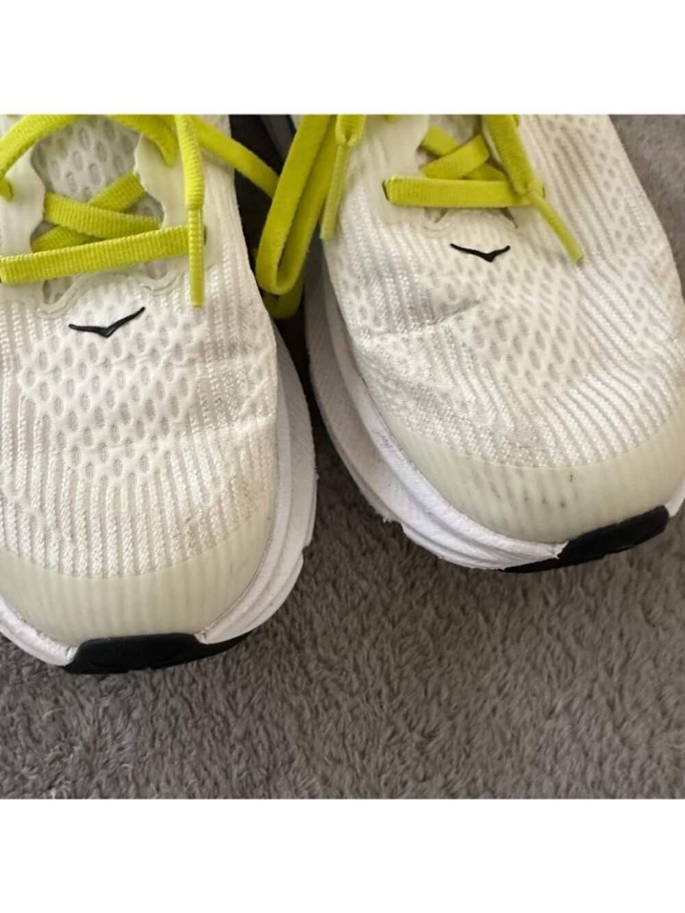Hoka One One Clifton 9 Sneakers Tennis Shoes Youth Size 4.5 White - Picture 3 of 8